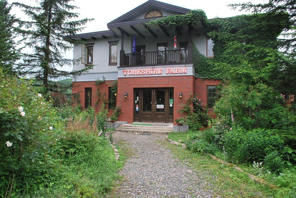 Yorkshire Farm Villa Shintoku Exterior foto